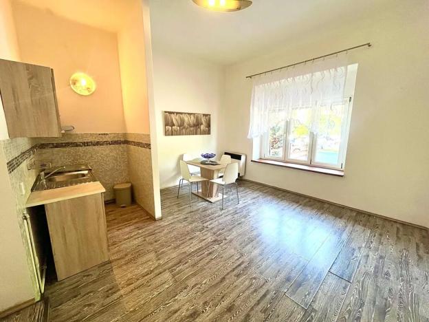 Pronájem bytu 2+kk, Praha - Michle, U plynárny, 50 m2