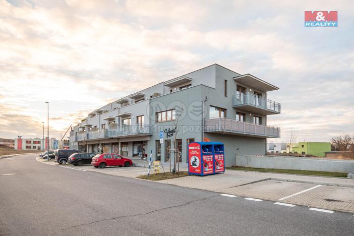 Pronájem bytu 2+kk, Praha, U Hostavického potoka, 72 m2