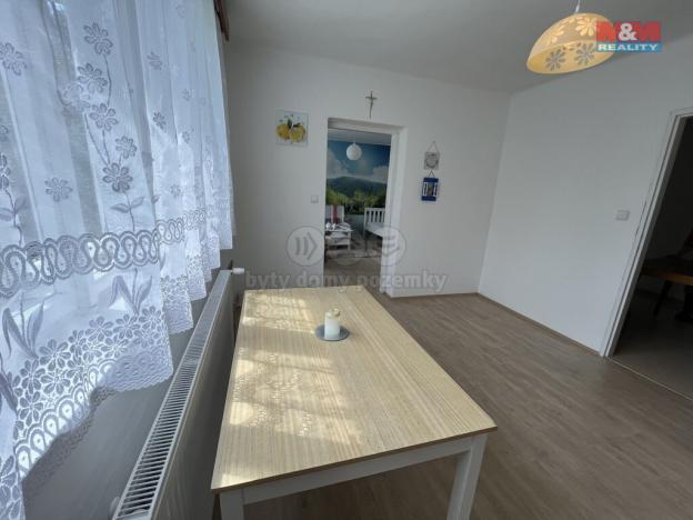 Pronájem rodinného domu, Návsí, 70 m2