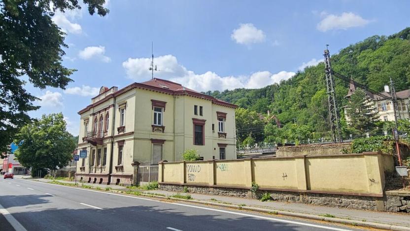 Prodej rodinného domu, Ústí nad Labem, Pražská, 573 m2