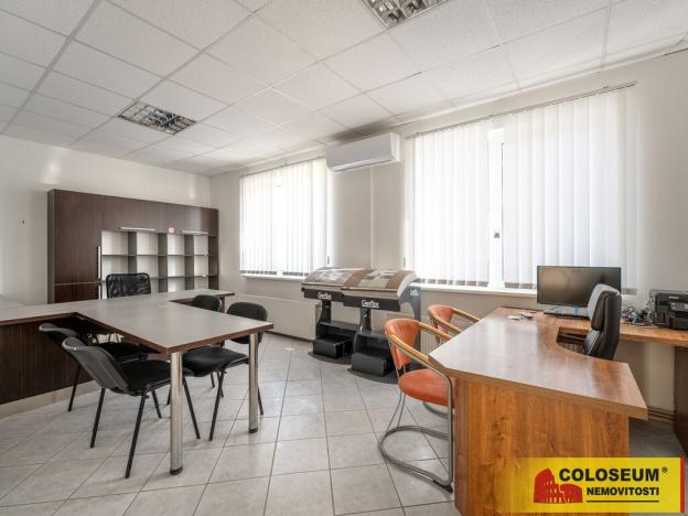 Pronájem kanceláře, Hrabětice, 207 m2