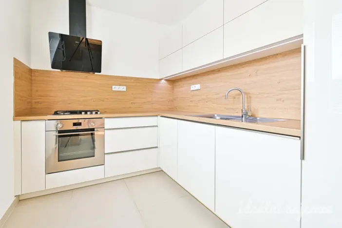 Pronájem bytu 2+1, Brno, Klímova, 45 m2