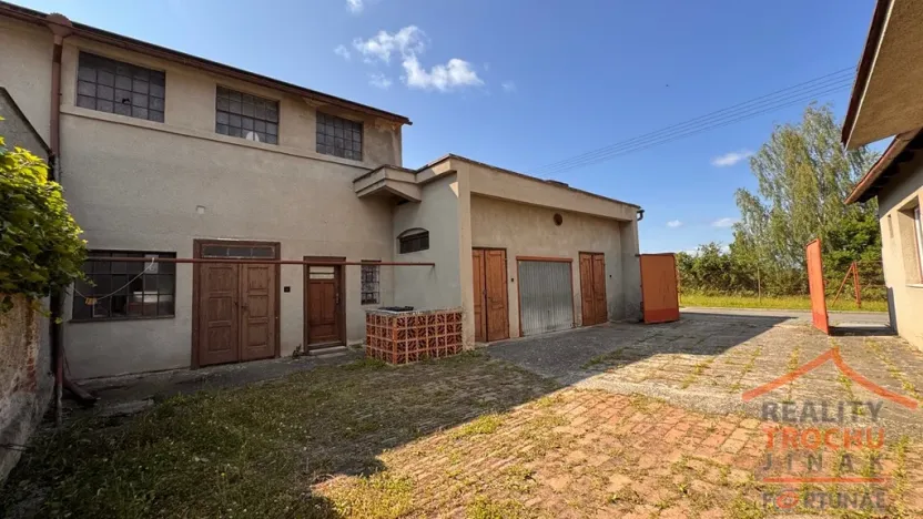 Prodej rodinného domu, Opatovice nad Labem, Luční, 210 m2