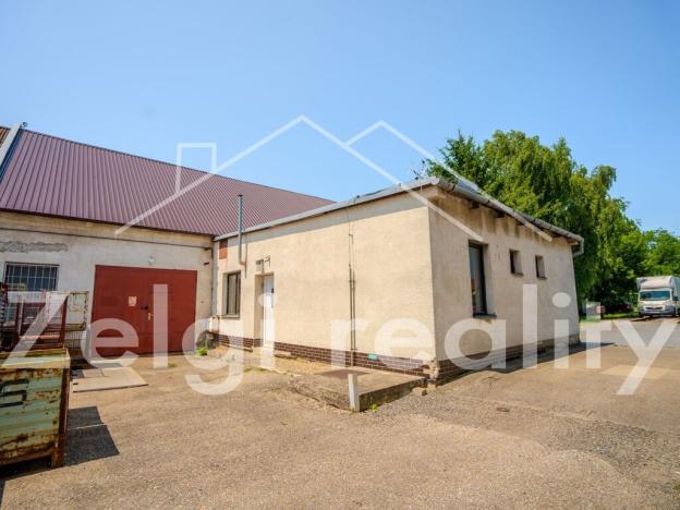 Pronájem výrobních prostor, Hustopeče, 608 m2