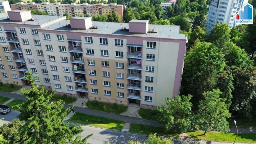 Prodej bytu 2+1, Tachov, Bělojarská, 51 m2