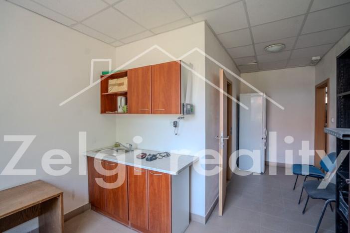 Prodej komerční nemovitosti, Velké Němčice, 1225 m2