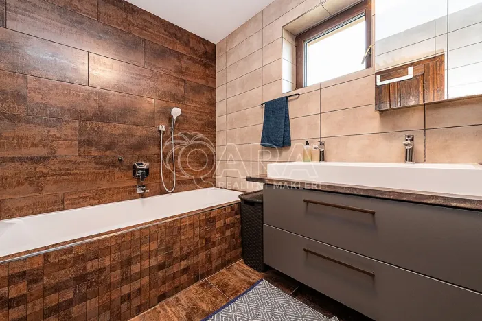 Prodej rodinného domu, Bukvice, 158 m2