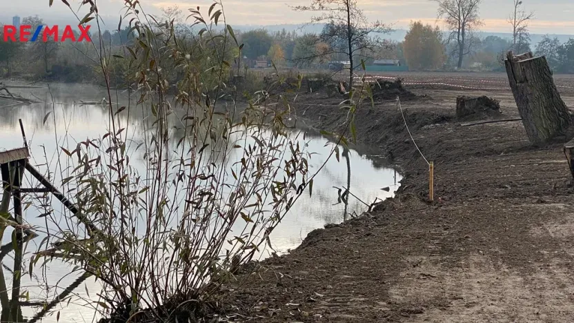 Prodej komerčního pozemku, Napajedla, 8000 m2