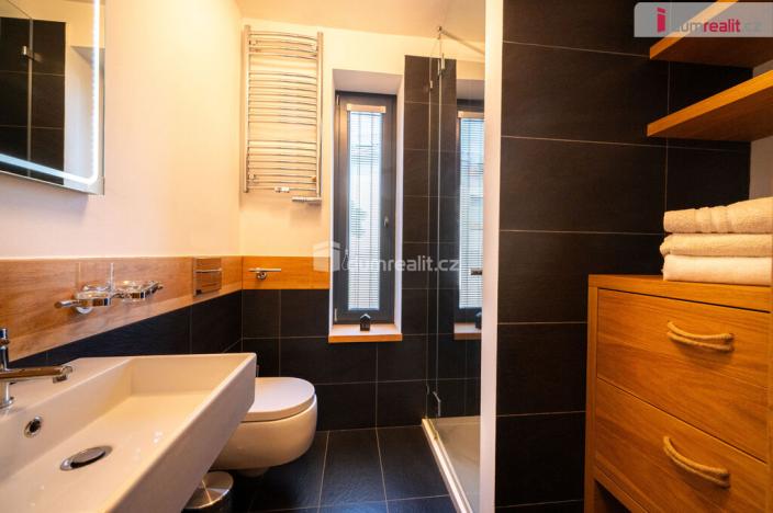 Prodej rodinného domu, Netolice, Na Horánku, 286 m2