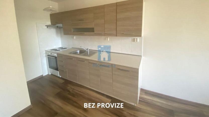 Pronájem bytu 3+1, Praha, Ke kurtům, 84 m2
