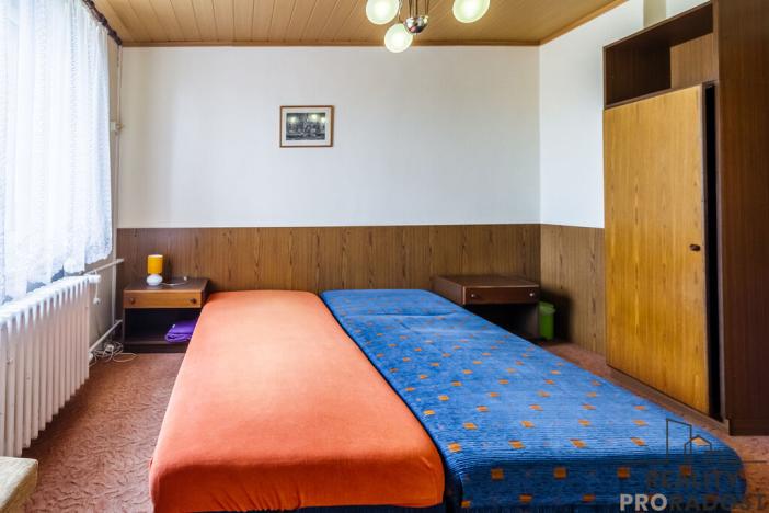 Pronájem atypického bytu, Praha - Dolní Chabry, 22 m2
