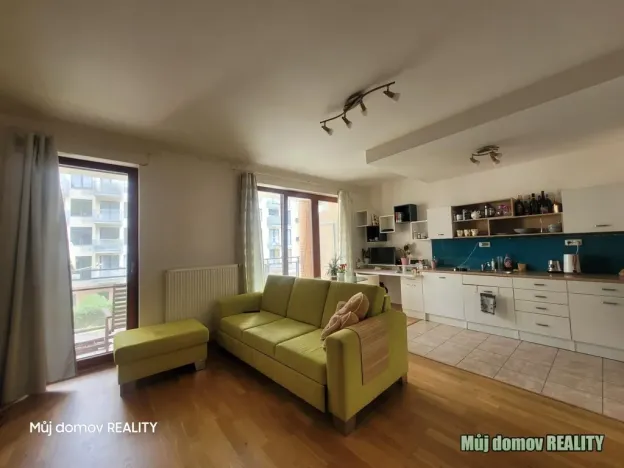 Pronájem bytu 2+kk, Praha - Dejvice, Lindleyova, 50 m2