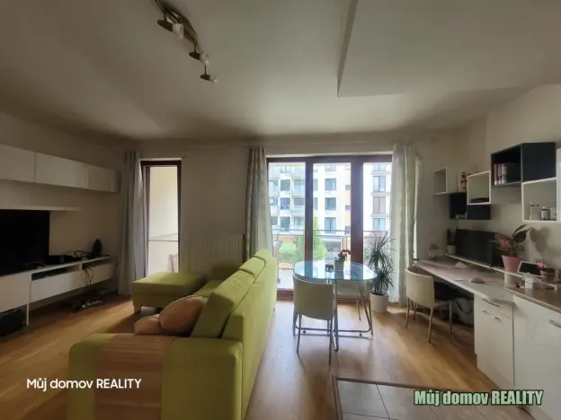 Pronájem bytu 2+kk, Praha - Dejvice, Lindleyova, 50 m2