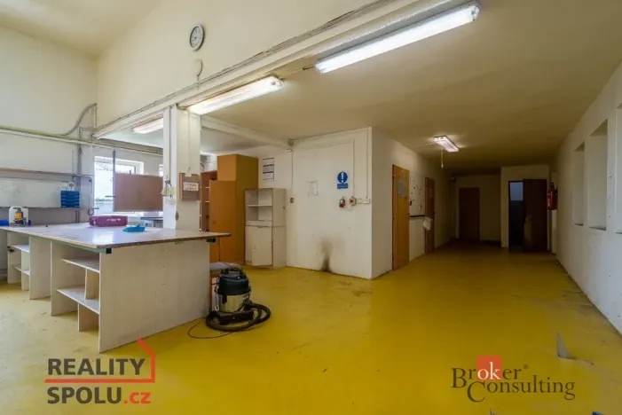 Pronájem výrobních prostor, Vigantice, 780 m2