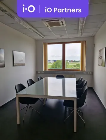 Pronájem kanceláře, Praha - Ruzyně, U letiště, 350 m2