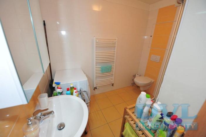 Prodej bytu 1+kk, Rousínov, Nad Školou, 35 m2