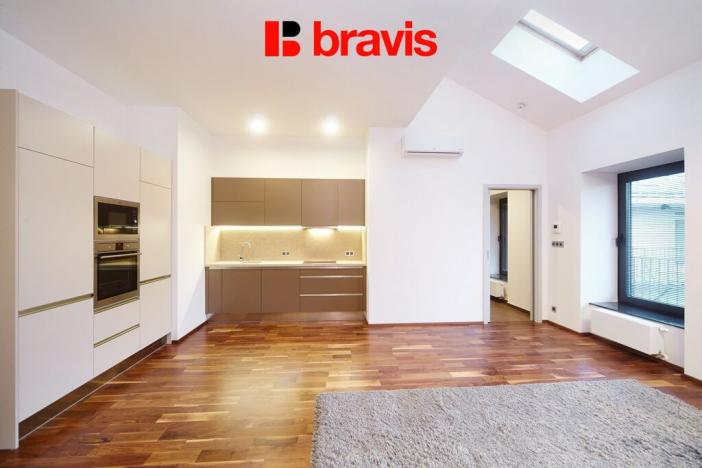 Pronájem bytu 2+kk, Brno, Jakubská, 69 m2
