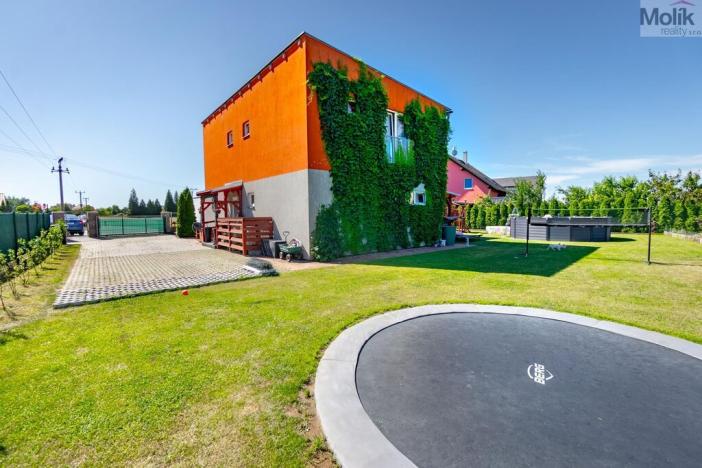 Prodej rodinného domu, Obříství, Povodňová, 150 m2