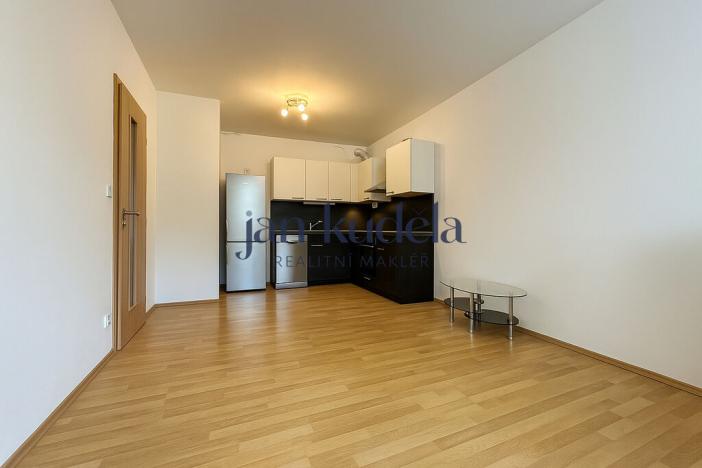 Pronájem bytu 2+kk, Brno, Křídlovická, 43 m2