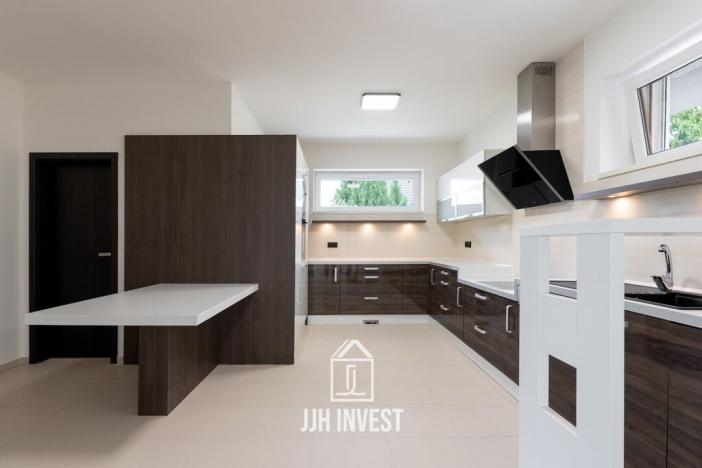 Prodej rodinného domu, Neratovice, Seifertova, 190 m2