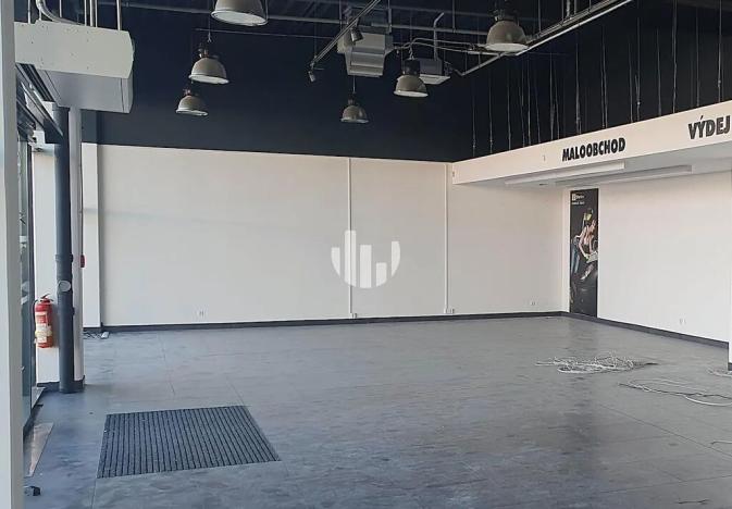 Pronájem obchodního prostoru, České Budějovice, České Vrbné, 636 m2