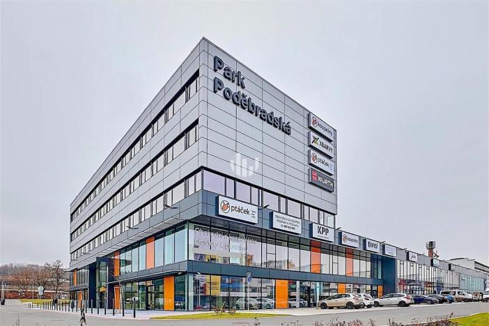 Pronájem kanceláře, Praha - Vysočany, Poděbradská, 200 m2