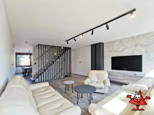 Pronájem rodinného domu, Praha - Kobylisy, Učitelská, 168 m2