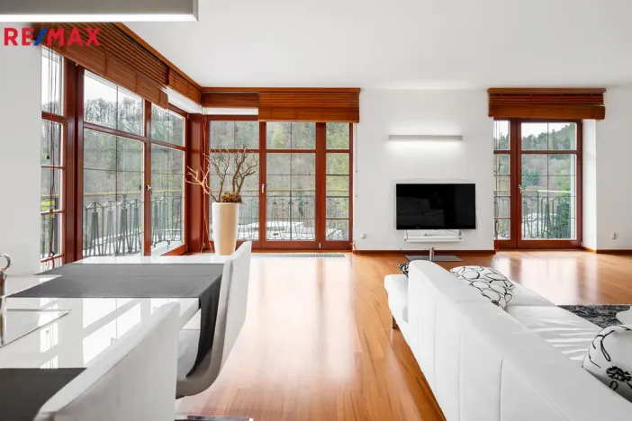 Prodej bytu 3+kk, Karlovy Vary, Nebozízek, 155 m2