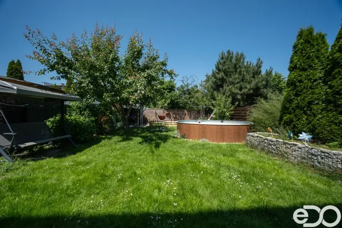 Prodej rodinného domu, Golčův Jeníkov, V Zahradách, 156 m2