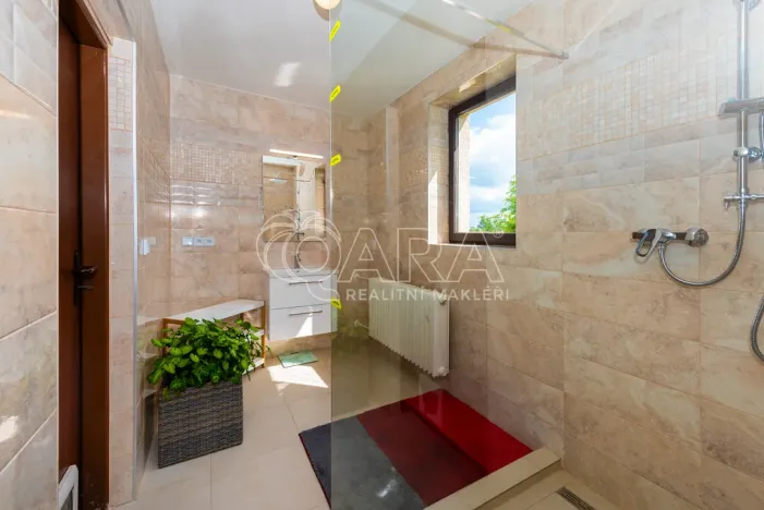 Prodej rodinného domu, Žacléř, J. A. Komenského, 173 m2