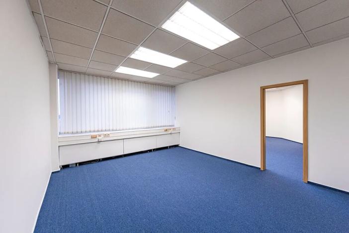 Pronájem kanceláře, Praha - Vysočany, Freyova, 17 m2