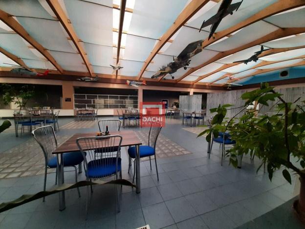 Pronájem kanceláře, Olomouc, Šlechtitelů, 307 m2