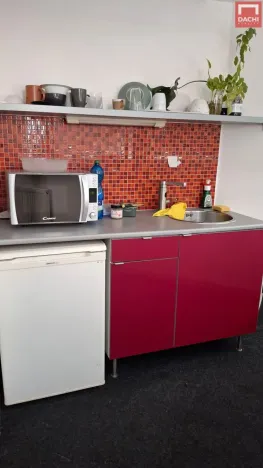 Pronájem kanceláře, Olomouc, Šlechtitelů, 307 m2