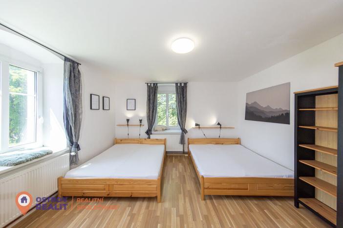 Prodej ubytování, Čenkovice, 260 m2
