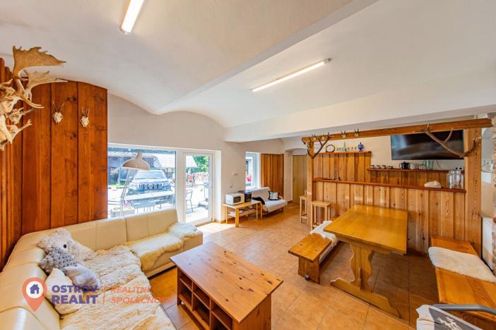 Prodej ubytování, Čenkovice, 260 m2