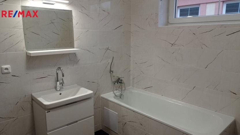 Pronájem bytu 2+kk, Humpolec, Lnářská, 64 m2