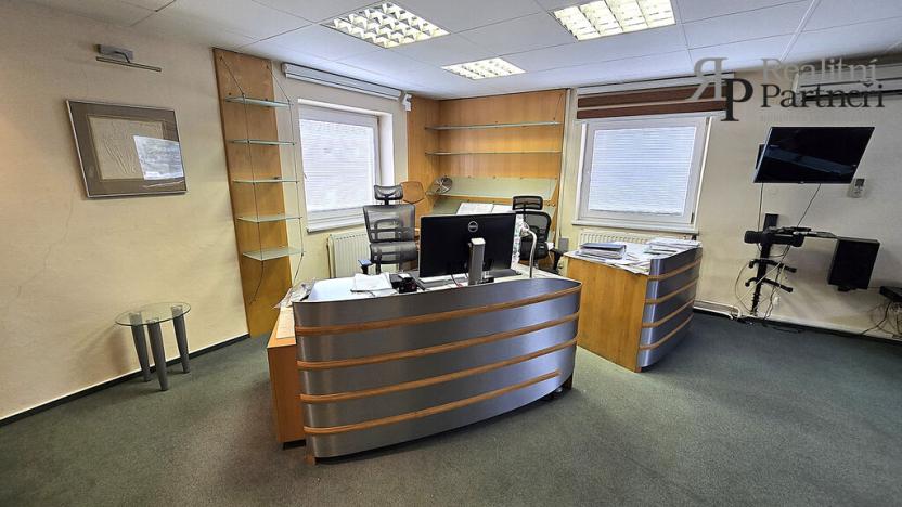 Pronájem kanceláře, Opava - Předměstí, Sadová, 99 m2