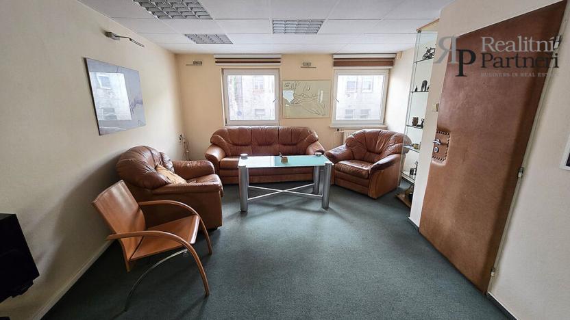 Pronájem kanceláře, Opava - Předměstí, Sadová, 99 m2