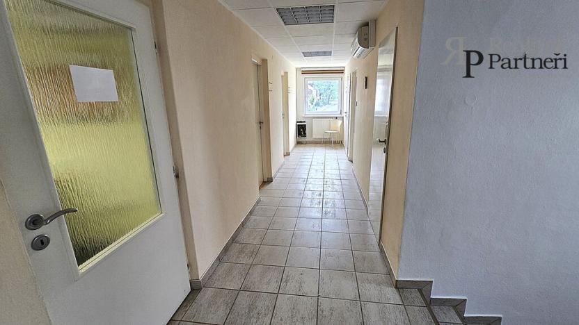 Pronájem kanceláře, Opava - Předměstí, Sadová, 99 m2