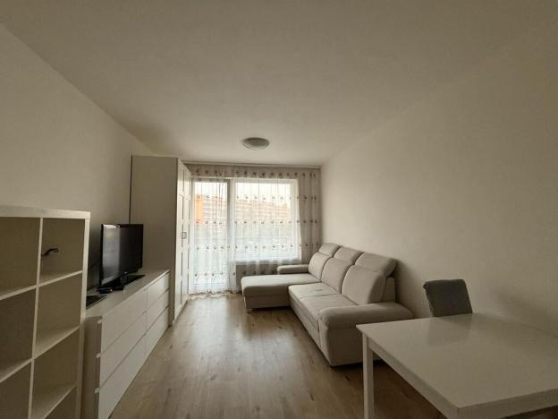 Pronájem bytu 1+kk, Praha - Stodůlky, Holýšovská, 36 m2