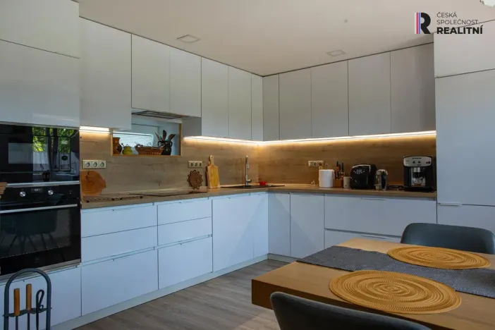 Prodej rodinného domu, Třeboň - Břilice, Dunajovická, 396 m2