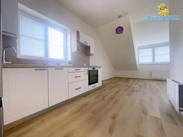 Pronájem bytu 2+kk, Praha - Chodov, Švabinského, 42 m2