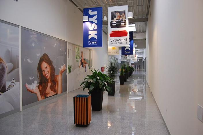 Pronájem obchodního prostoru, Dvůr Králové nad Labem, 350 m2