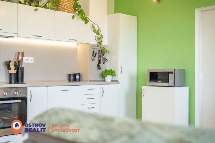 Prodej bytu 2+kk, Olomouc, Okružní, 53 m2