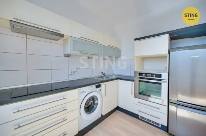 Prodej bytu 2+1, Uherské Hradiště, Derflanská, 44 m2