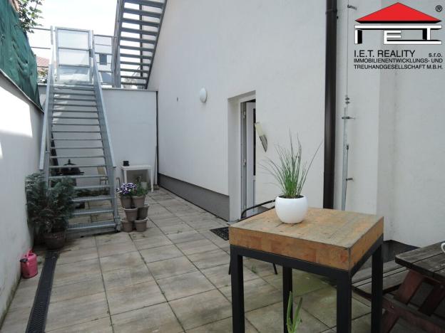 Prodej bytu 3+1, Praha - Lochkov, Cementářská, 88 m2