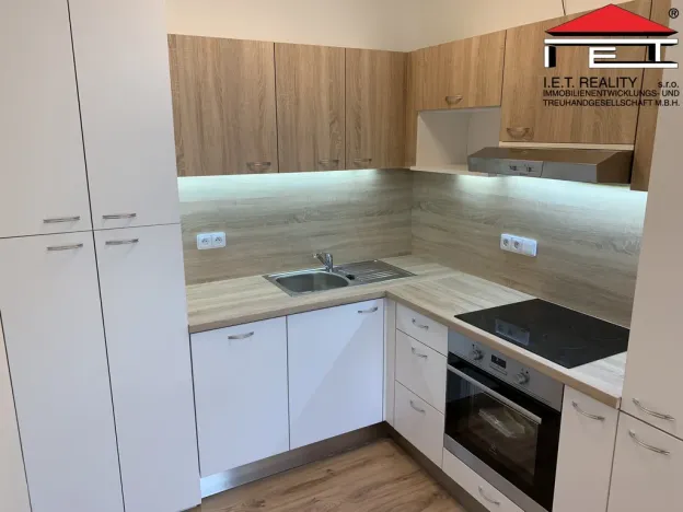 Prodej bytu 3+1, Praha - Lochkov, Cementářská, 88 m2