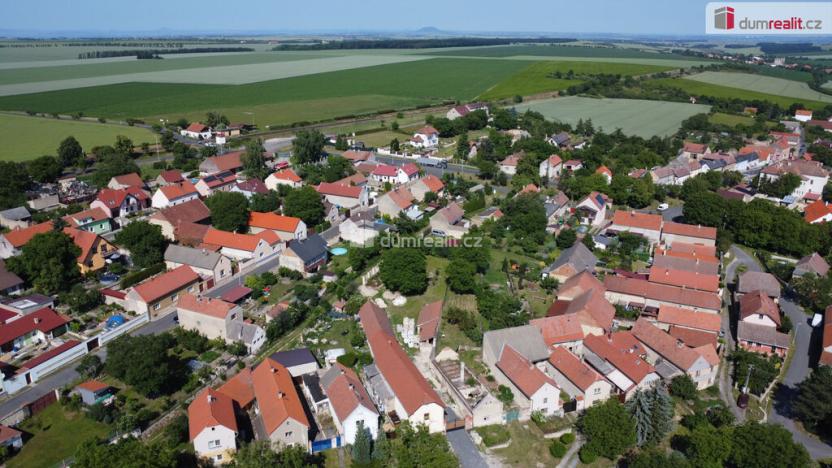 Prodej pozemku pro bydlení, Peruc - Telce, Na Karlově, 684 m2