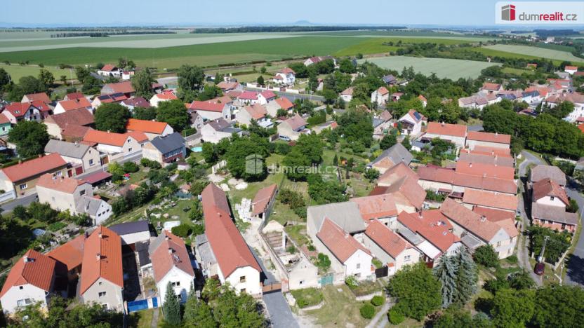 Prodej pozemku pro bydlení, Peruc - Telce, Na Karlově, 684 m2