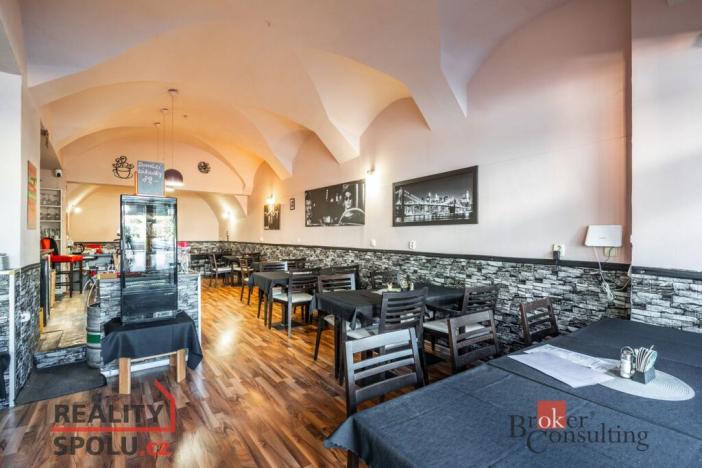 Prodej restaurace, Třebechovice pod Orebem, Masarykovo náměstí, 110 m2